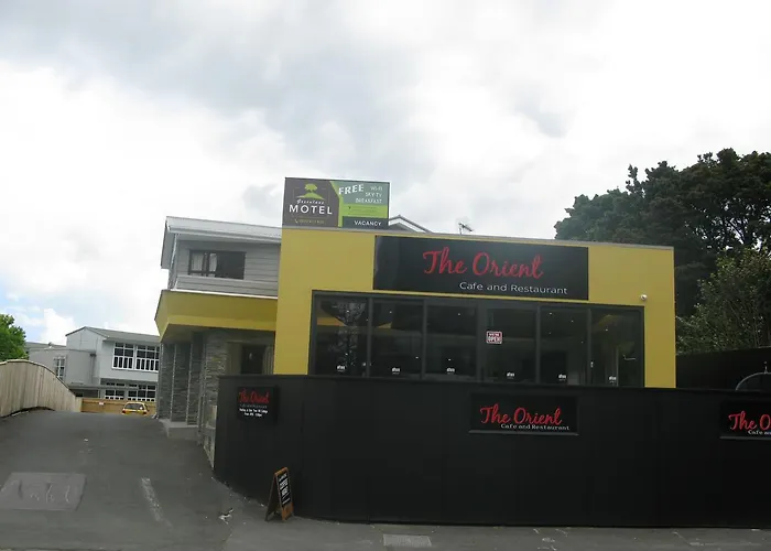 Greenlane Motel